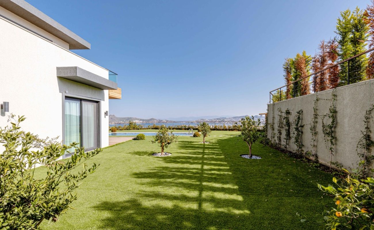Eva Residences105
