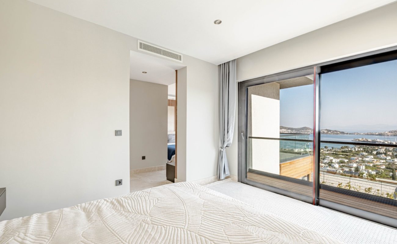Eva Residences5