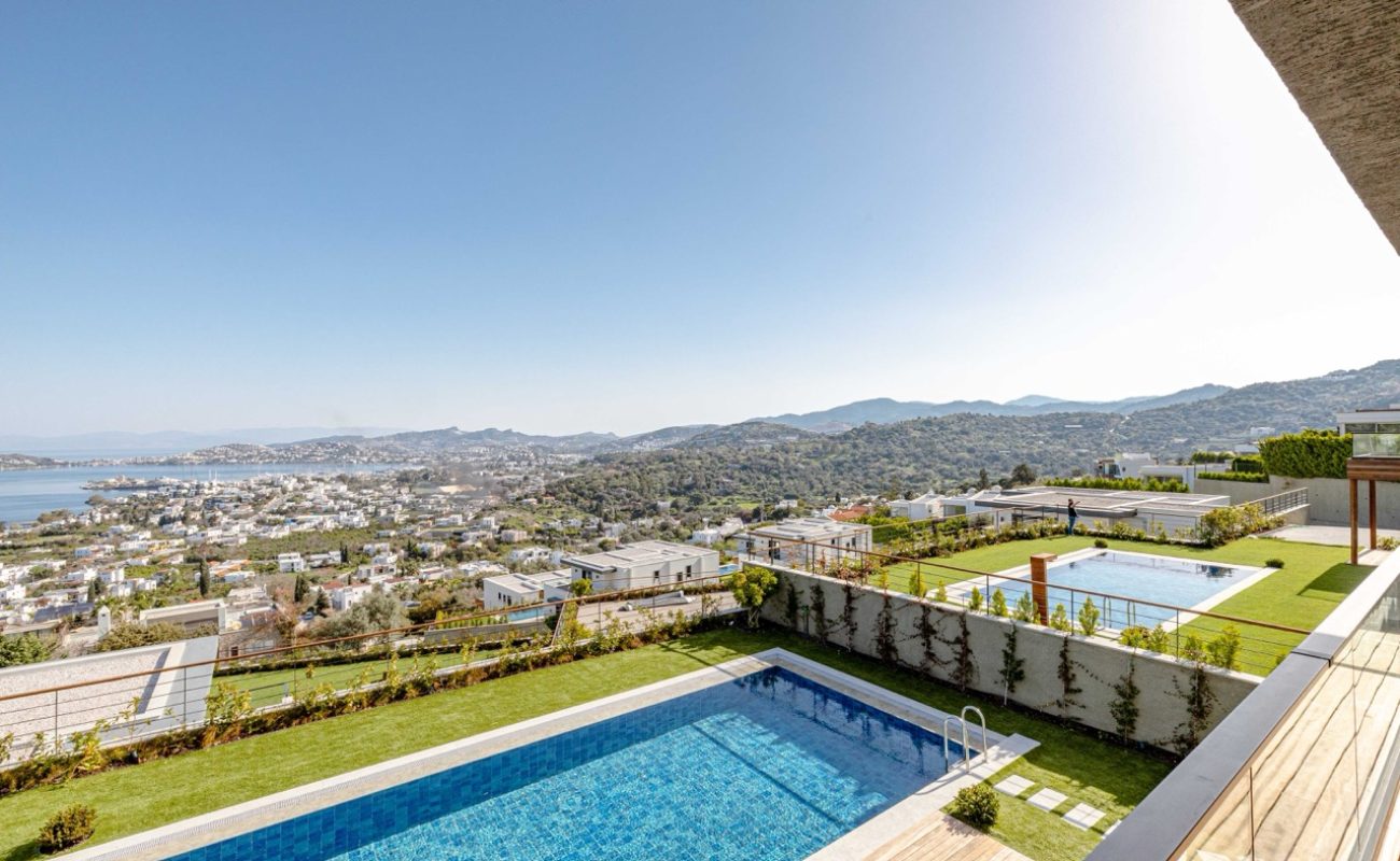 Eva Residences71