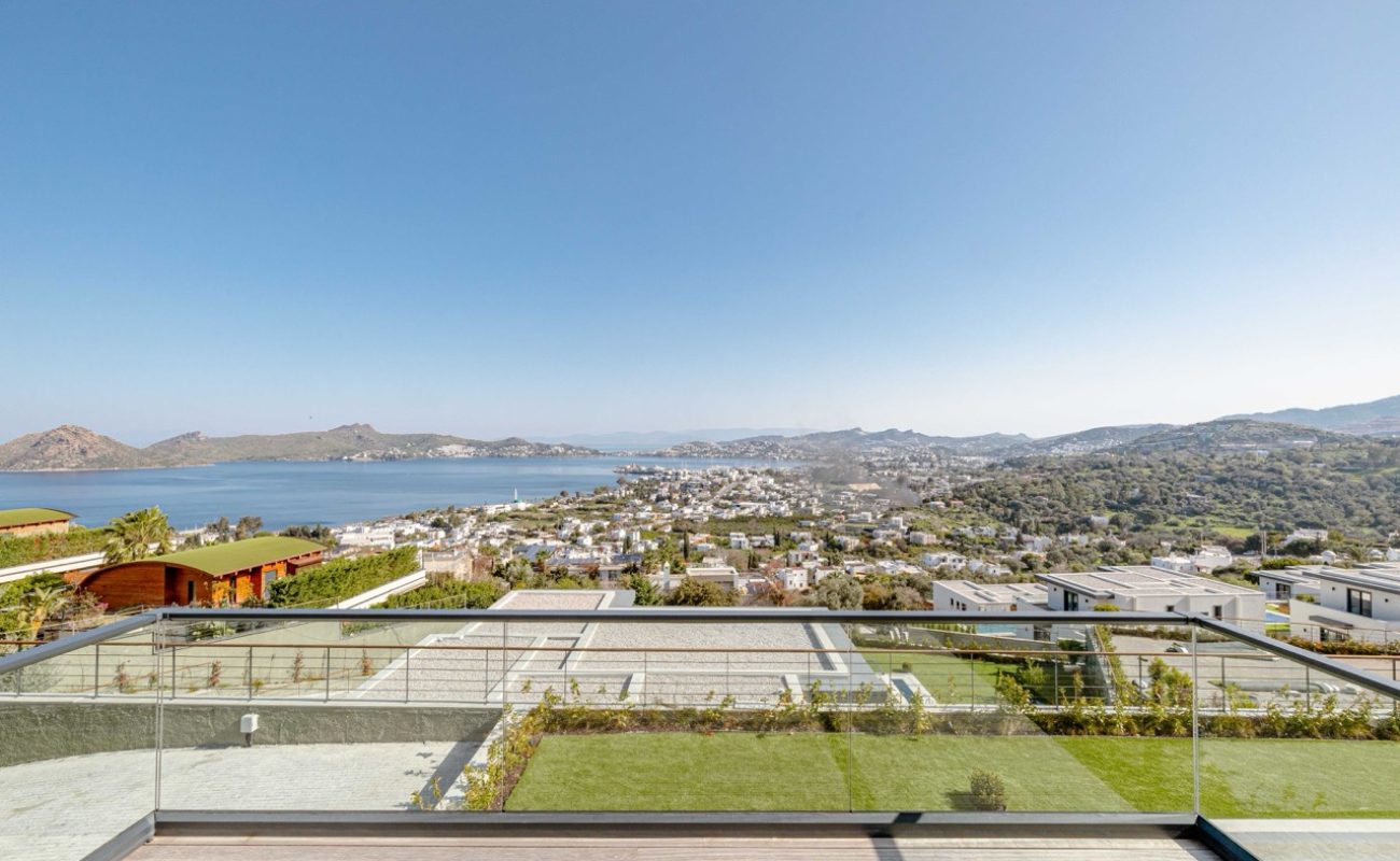 Eva Residences72
